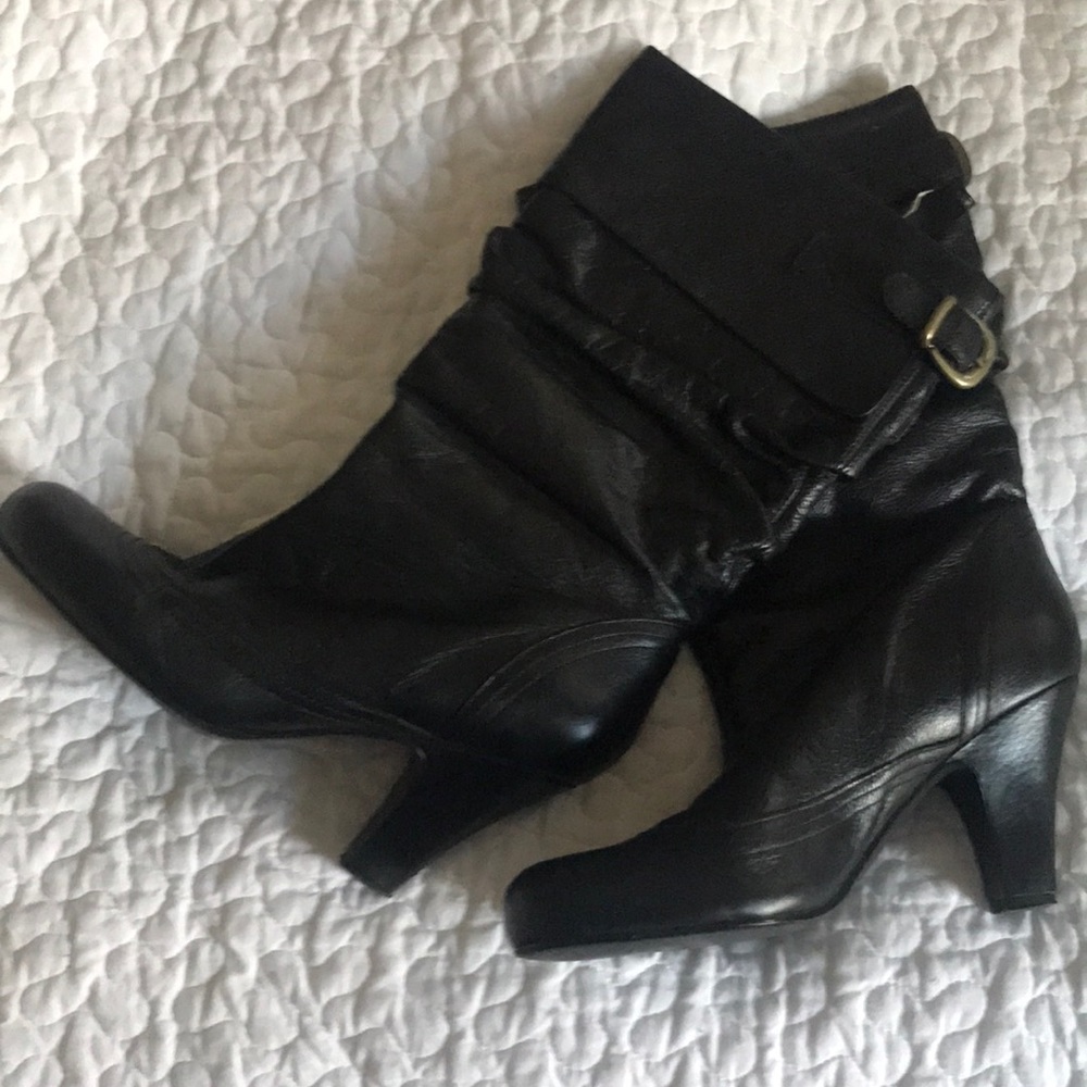 Steve Madden slouchy black leather boots